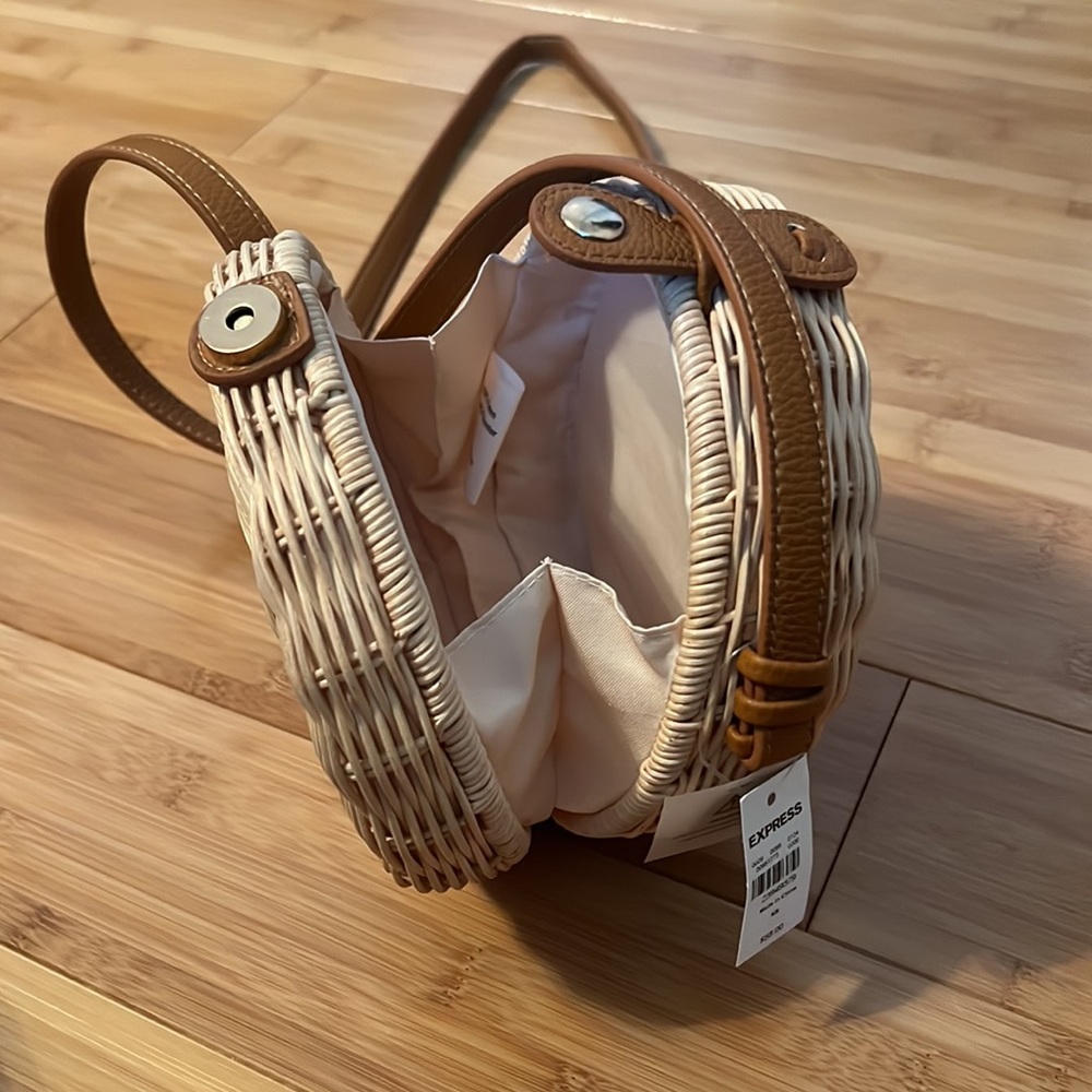 NWT express rattan bag - Picture 4 of 6